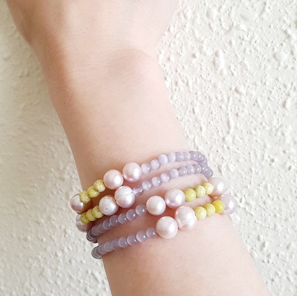 IMEL bracelet with lemon jade, purple pearls and satin glass beads