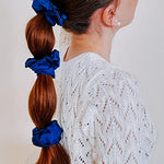 Iris IMEL Studio scrunchie (100% silk)